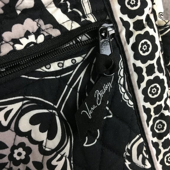 Vera Bradley Tote Over Shoulder Back Hobo Handbag Black White Paisley Quilted - Picture 3 of 15